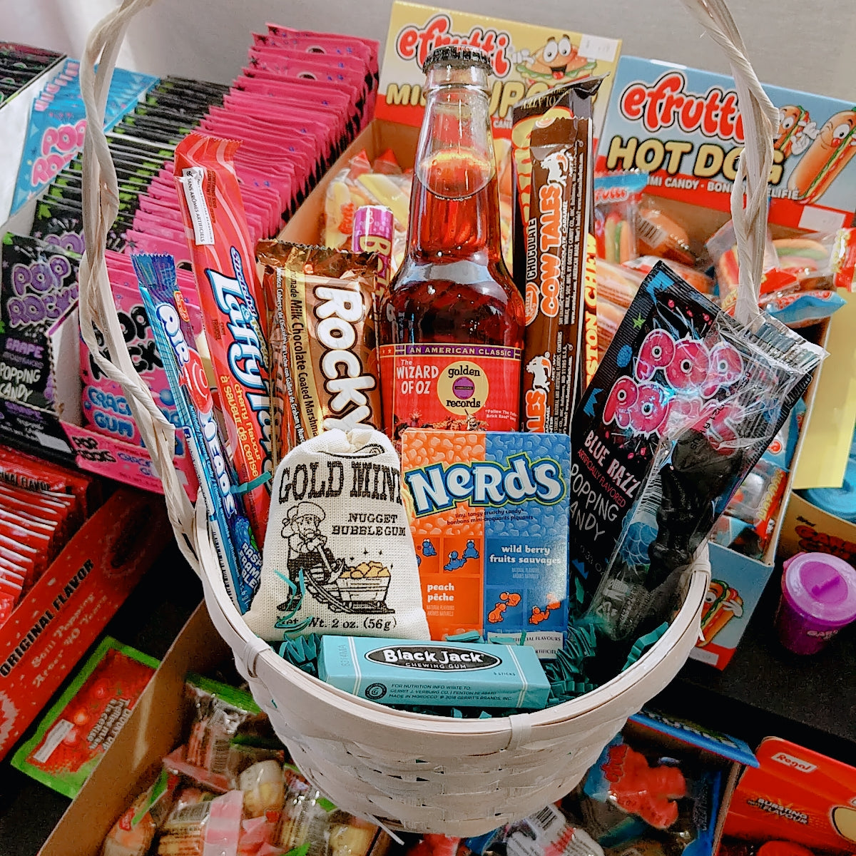 Candy basket best sale for boyfriend